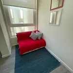 Sleepwell Estudio King Con Sofa Cama