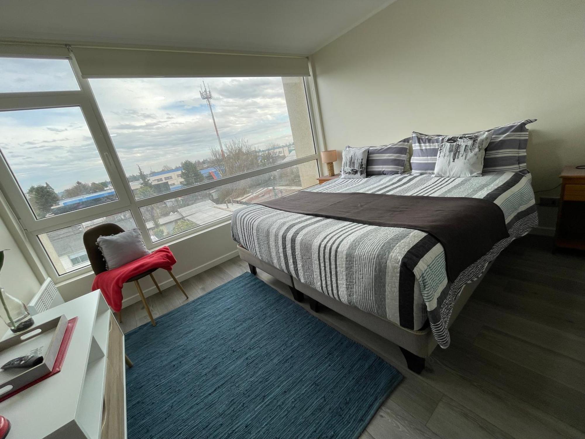 Sleepwell Estudio King Con Sofa Cama Apartamento Temuco